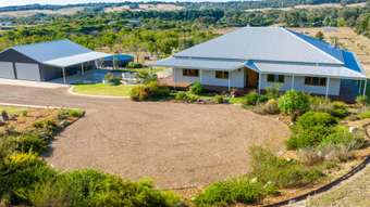 Horse Property for Sale - 85 Lawrie Road Beechworth VIC 3747